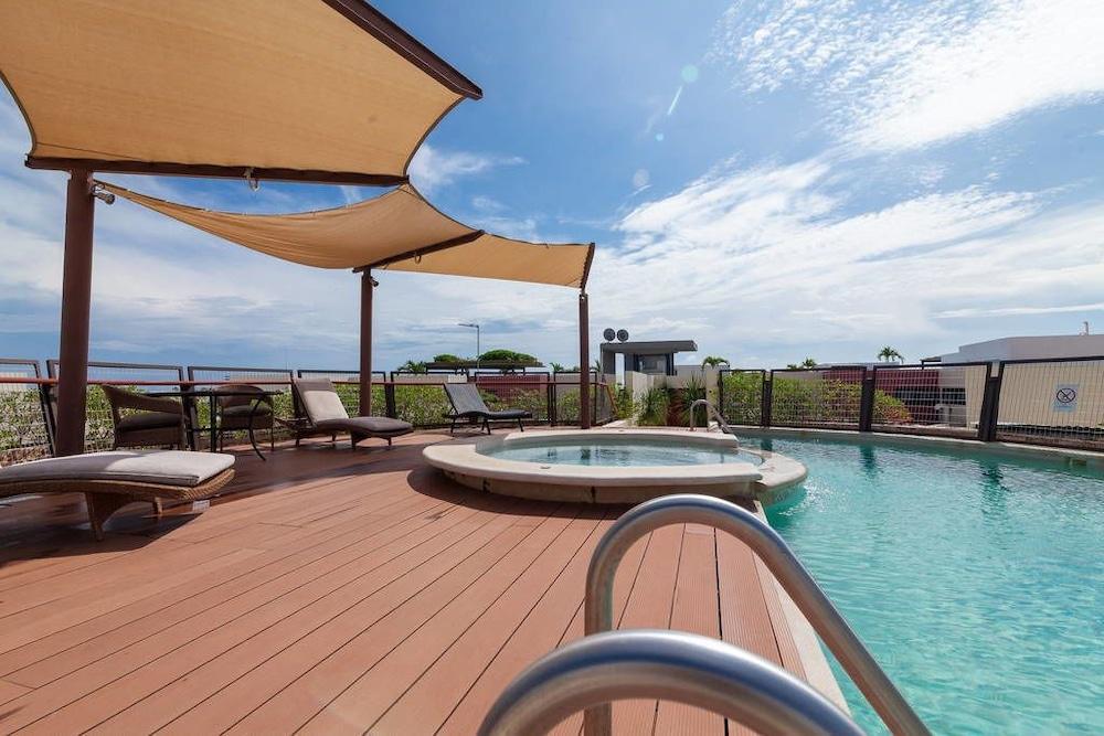 Heliko 102 By Cocobr Hotel 3*